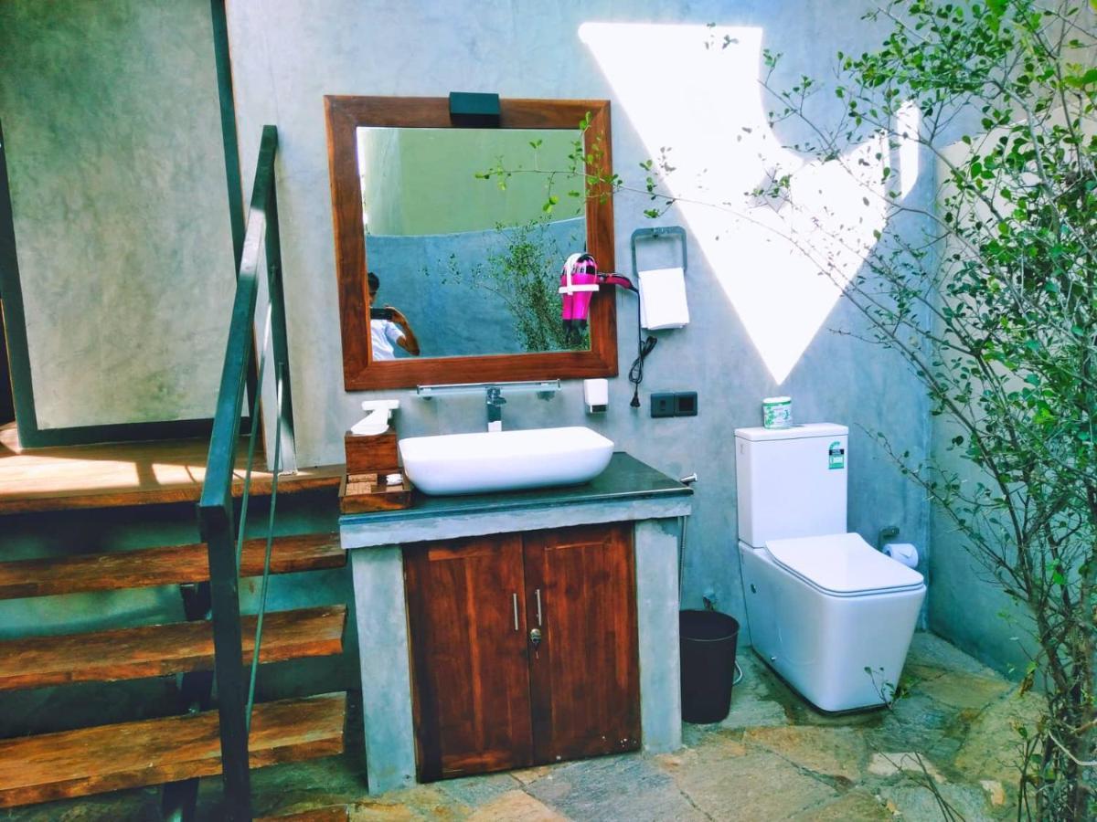 Kottawatta River Bank Resort Udawalawe Dış mekan fotoğraf